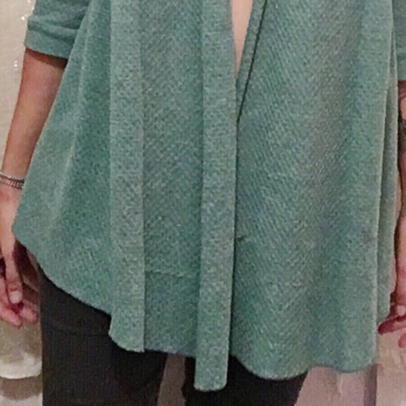Open Front Cardigan - Picture 3 of 4
